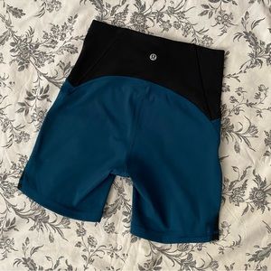 Lululemon Train Times Short Size 4